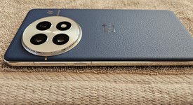 Mint
													OnePlus 13 - Unlocked, Midnight Ocean, 512 GB, 16 GB, photo 3 of 13