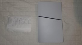 Mint
													PlayStation 5 Slim Digital Edition (2023) - White, 1 TB, photo 5 of 9