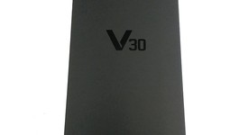 New
													LG V30 - T-Mobile, Silver, 64 GB, H932SV, photo 1 of 4