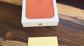 New
													Apple iPhone 17 Pro Max - Unlocked, Cosmic Orange, 512 GB, A3257, photo 4 of 5