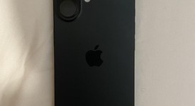 Mint
													Apple iPhone 16 - Unlocked, Black, 256 GB, A3081, photo 3 of 11
