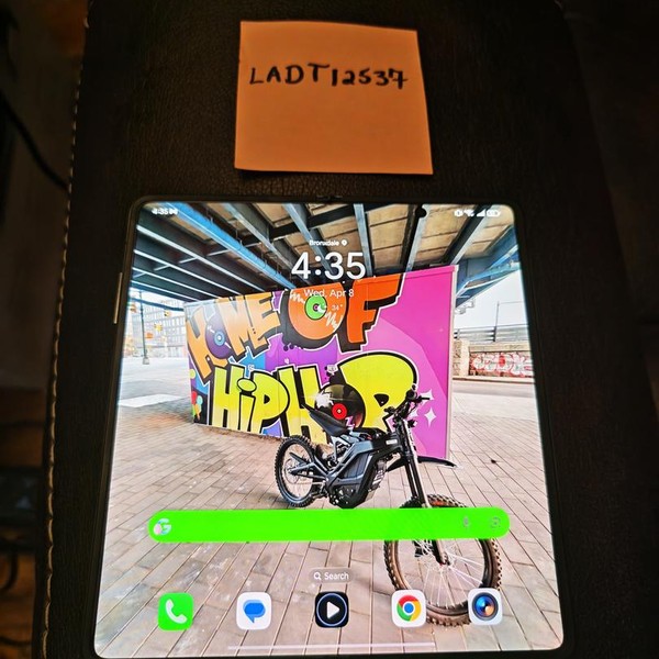 Honor Magic V2 - Unlocked Non-US, 512 GB, Black, 16 GB