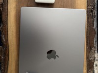 MacBook Pro 2023 - 16"