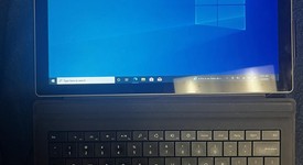 Good
													Microsoft Surface Pro 4 - 12.3 Inch - Wi-Fi, Silver, 256 GB, 8 GB, photo 1 of 4