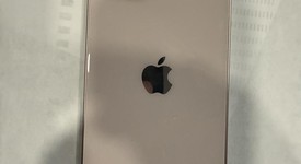 Mint
													Apple iPhone 13 - AT&T, Pink, 128 GB, A2482, photo 5 of 7