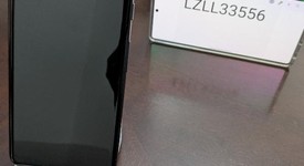 Mint
													Google Pixel 2 XL - Verizon, Black, 128 GB, Verizon Edition, photo 1 of 5