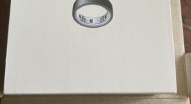 New
													Oura Ring Gen 4 - Stealth, Size 9, photo 3 of 4