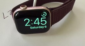 Good
													Apple Watch Series 10 42mm - T-Mobile, Rose Gold, A3001 - Cellular, Aluminum, photo 1 of 3