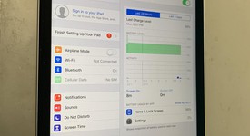 Good
													Apple iPad 5th Gen - Unlocked, Gray, 32 GB, A1823, photo 4 of 10