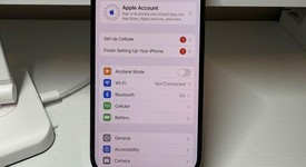 Good
													Apple iPhone 14 Pro - Unlocked, Gold, 128 GB, A2650, photo 2 of 4