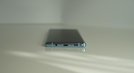 Good
													Samsung Galaxy Note 9 - Unlocked, Silver, 128 GB, 6 GB, SM-N960U1, photo 5 of 7