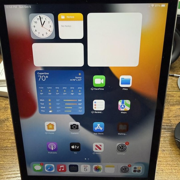 Apple iPad Mini 4 - Wi-Fi, 32 GB, Gray