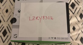 Mint
													Xbox Series S (2020) - White, 512 GB, photo 3 of 16