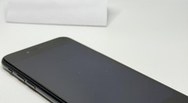 Good
													Apple iPhone SE 3rd Gen 2022 - Unlocked, Midnight, 128 GB, A2595, photo 2 of 4