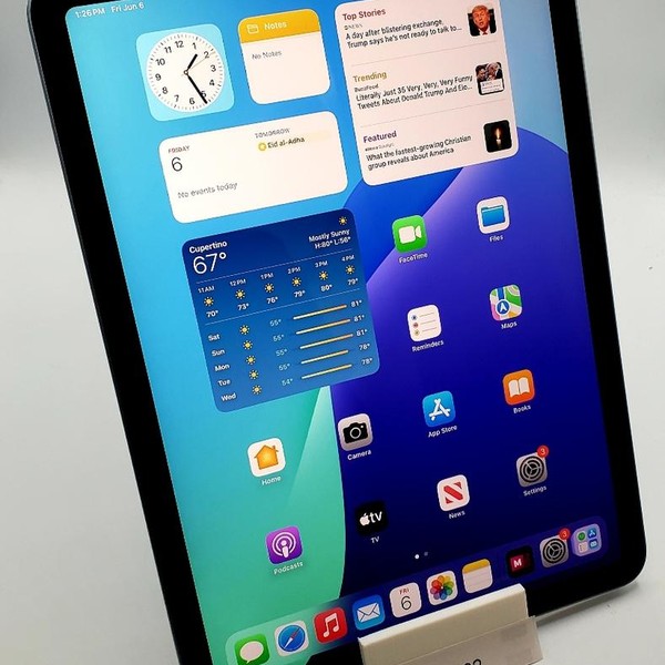 Apple iPad Air 4th Gen - Wi-Fi, 64 GB, Sky Blue, A2316