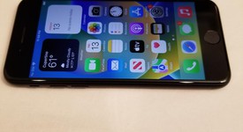 Fair
													Apple iPhone SE 2nd Gen 2020 - Unlocked, Black, 64 GB, A2275, photo 5 of 7