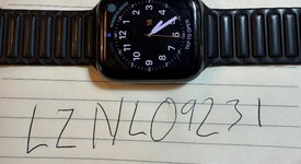 Good
													Apple Watch SE 1st Gen 44mm - Verizon, Gray, A2354 - Cellular, Aluminum, photo 6 of 6