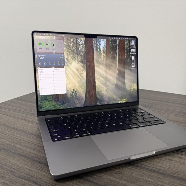 MacBook Pro 2023 - 14 inch - 512 GB, Gray, 16 GB, Apple M2 Pro 10-core