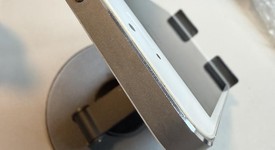 Good
													Apple iPhone 5 - Unlocked, White, 16 GB, A1428, photo 3 of 6