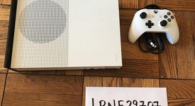 Good
													Xbox One S (2016) - White, 1 TB, photo 1 of 3