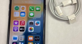 Mint
													Apple iPhone SE 3rd Gen 2022 - Unlocked, Midnight, 64 GB, A2595, photo 2 of 9