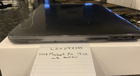 Mint
													MacBook Pro 2018 (With Touch Bar) - 13" - I5, Gray, 256 GB, 8 GB, photo 3 of 9