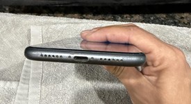 Good
													Apple iPhone 11 - Verizon, Black, 64 GB, A2111, photo 5 of 9