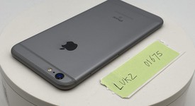 Mint
													Apple iPhone 6S Plus - Cricket, Grey, 32 GB, A1634, photo 2 of 7