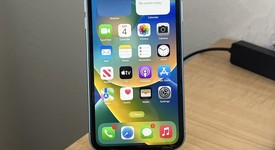 Good
													Apple iPhone Xr - Unlocked, 64 GB, A1984, photo 2 of 8