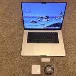 Good MacBook Pro 2021 - 16 inch - 512 GB, Silver, 16 GB, Apple M1 Pro 10-core