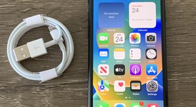 Good
													Apple iPhone SE 3rd Gen 2022 - Unlocked, Midnight, 64 GB, A2595, photo 2 of 6