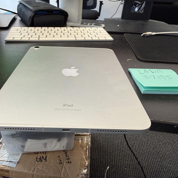 Apple iPad 10th Gen - Unlocked, 256 GB, Silver, A2757