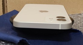 Good
													Apple iPhone 12 - Unlocked, White, 128 GB, A2172, photo 5 of 8