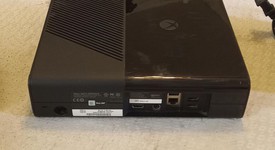 Mint
													Xbox 360 E - Black, 250 GB, photo 4 of 11