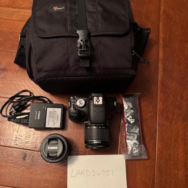 Canon EOS Rebel T2i