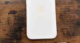 Good
													Apple iPhone 15 - Unlocked, Yellow, 128 GB, A2846, photo 4 of 11
