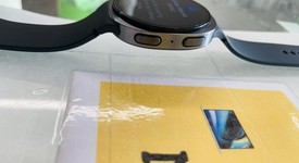 Mint
													Samsung Galaxy Watch8 - Unlocked, Graphite, SM-L335, 44mm, photo 4 of 6