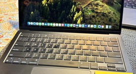 Mint
													MacBook Air 2022 - 13" - Apple M2, Midnight, 256 GB, 8 GB, photo 2 of 11