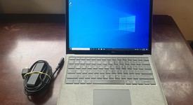 Good
													Microsoft Surface Laptop - Gold, 512 GB, 16 GB, photo 1 of 8