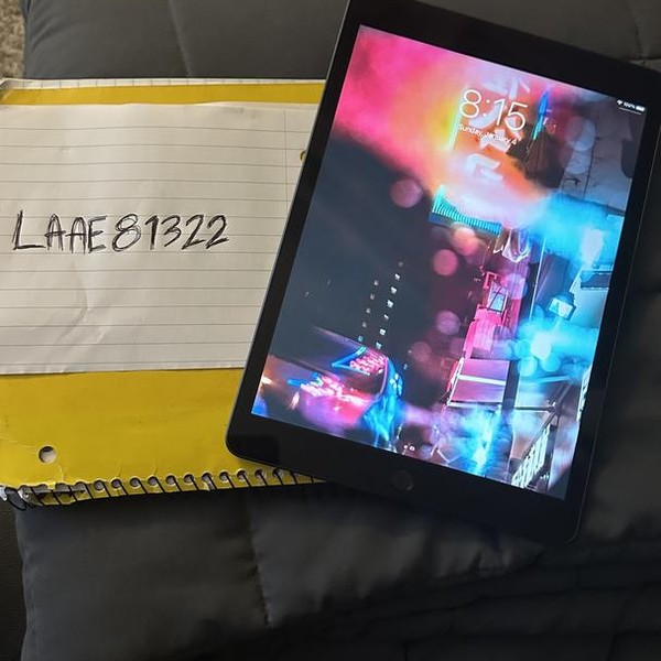 Apple iPad 9th Gen - Wi-Fi, Gray, 64 GB, A2602