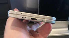 Fair
													Google Pixel 9 Pro Fold - Unlocked, Porcelain, 512 GB, GGH2X, photo 5 of 14