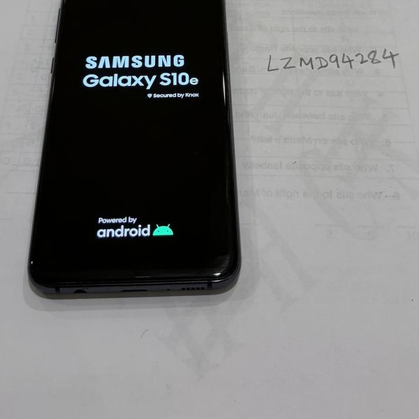 Samsung Galaxy S10e - Unlocked, 128 GB, Black, 6 GB, SM-G970U1