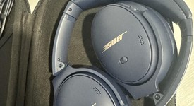 Used
													Bose QuietComfort Headphones - Blue, photo 5 of 5