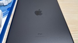 Good
													Apple iPad 7th Gen - Unlocked, Gray, 32 GB, A2200, photo 4 of 8