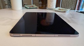 Mint
													Apple iPad Air 5th Gen - Unlocked, Pink, 64 GB, A2589, photo 3 of 7