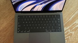 Mint
													MacBook Pro 2024 - 14" - Apple M4, Space Black, 512 GB, 16 GB, photo 1 of 9