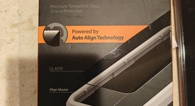 Good
													Samsung Galaxy S10 - Unlocked, Black, 128 GB, 8 GB, SM-G973U1, photo 3 of 6