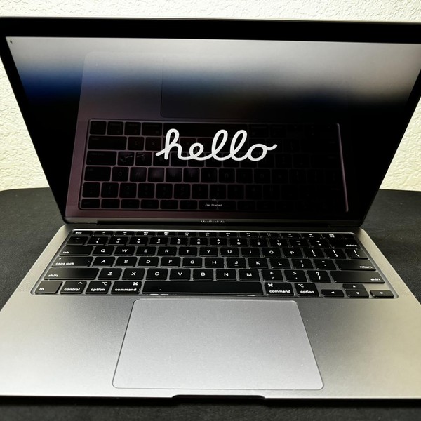 MacBook Air 2020 - 13 inch - 256 GB, Gray, 16 GB, Apple M1