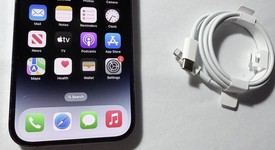 Good
													Apple iPhone 14 Pro - Unlocked, Purple, 128 GB, A2650, photo 2 of 10