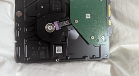 Mint
													Seagate Hard Drive, photo 2 of 4